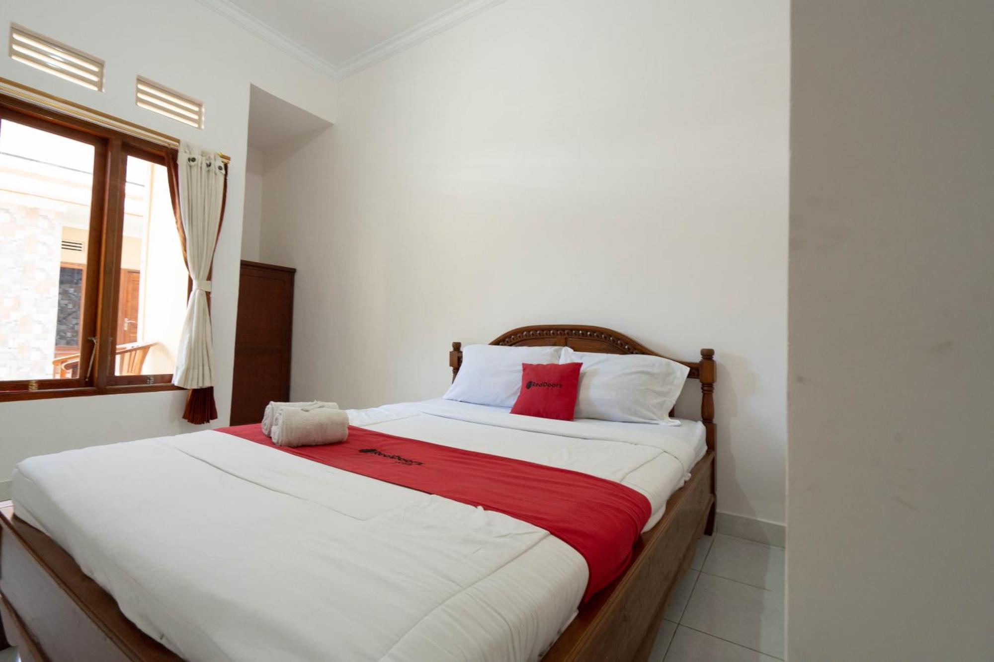 Reddoorz Near Buleleng Harbour 2 Ξενοδοχείο Singaraja Εξωτερικό φωτογραφία
