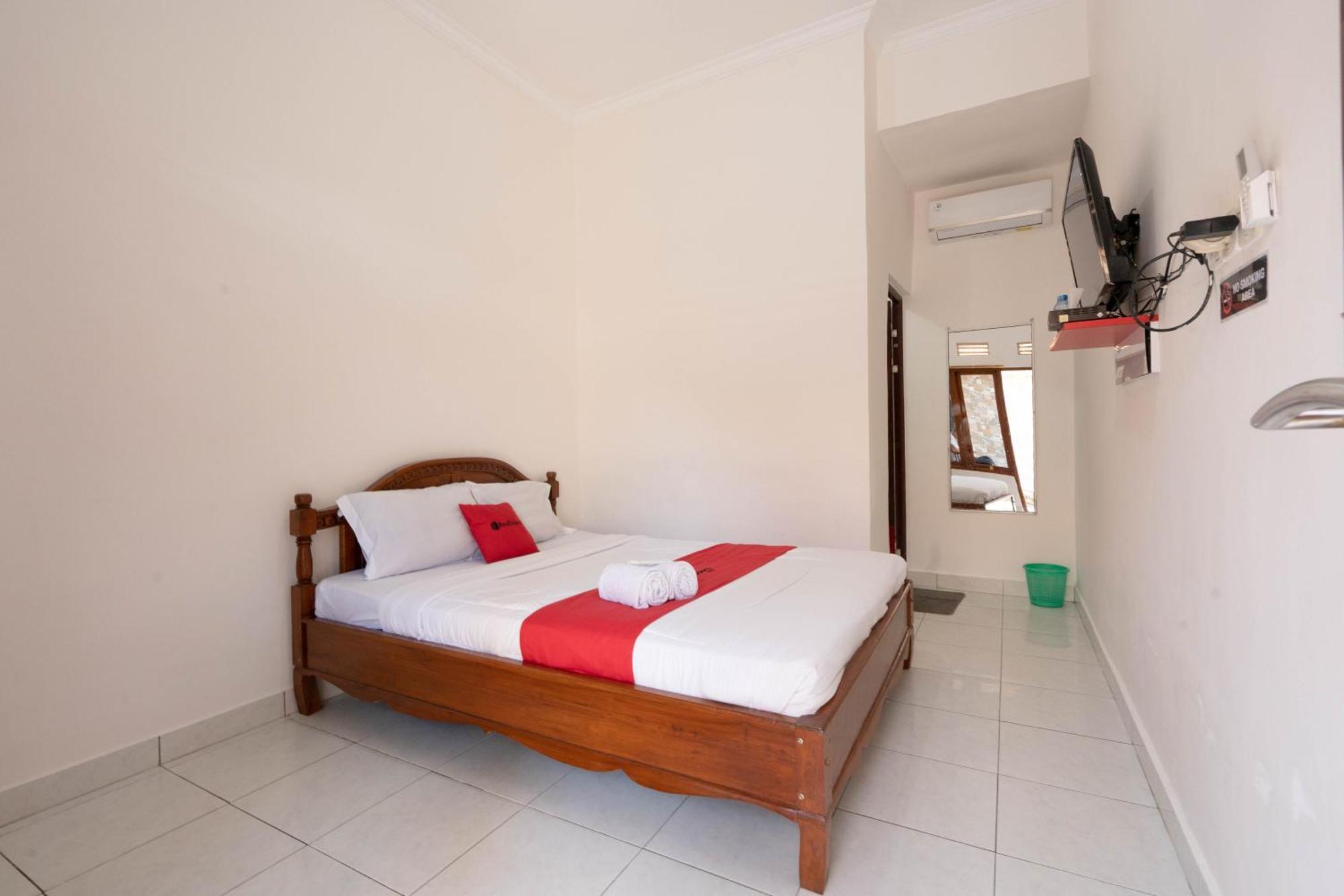 Reddoorz Near Buleleng Harbour 2 Ξενοδοχείο Singaraja Εξωτερικό φωτογραφία