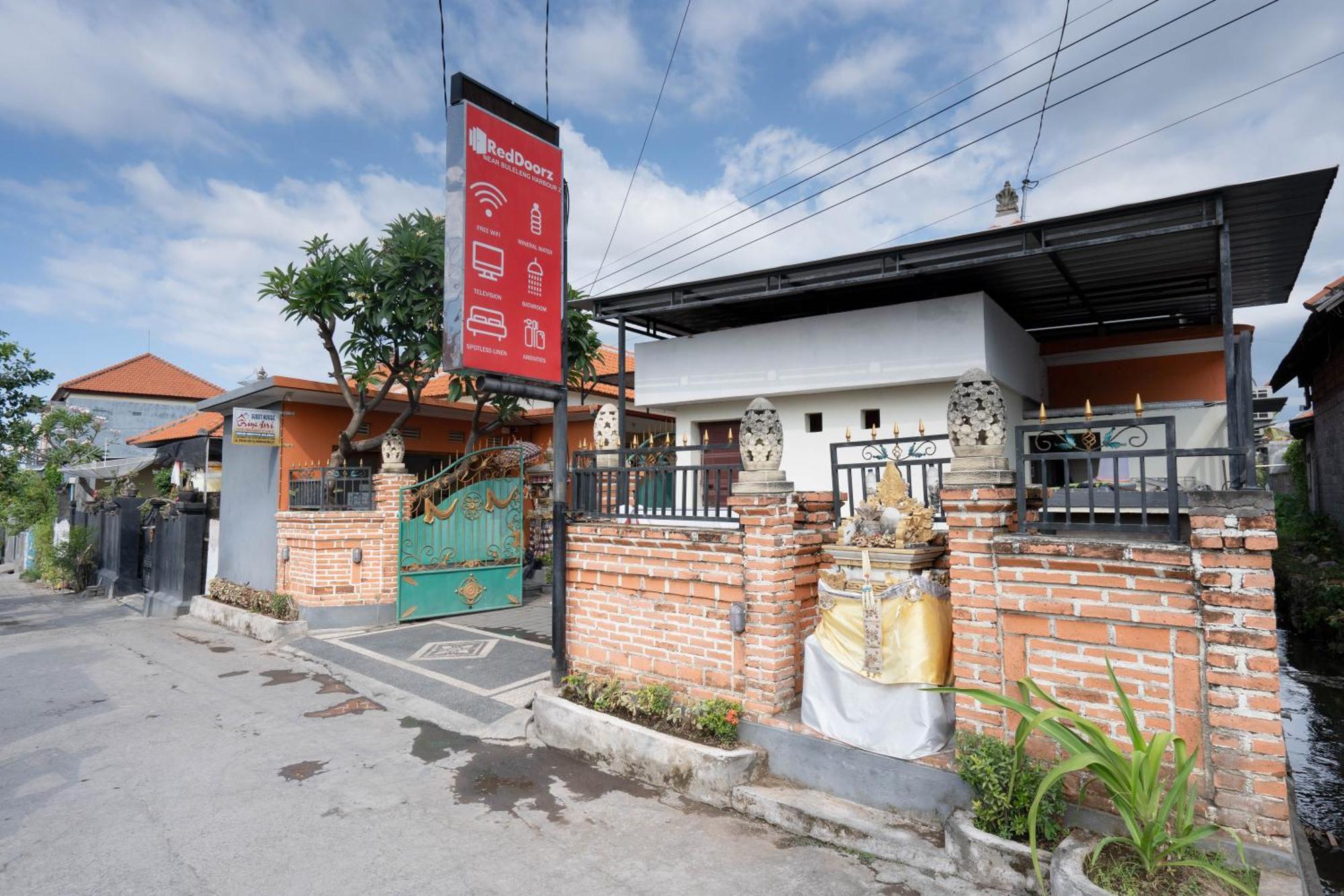 Reddoorz Near Buleleng Harbour 2 Ξενοδοχείο Singaraja Εξωτερικό φωτογραφία
